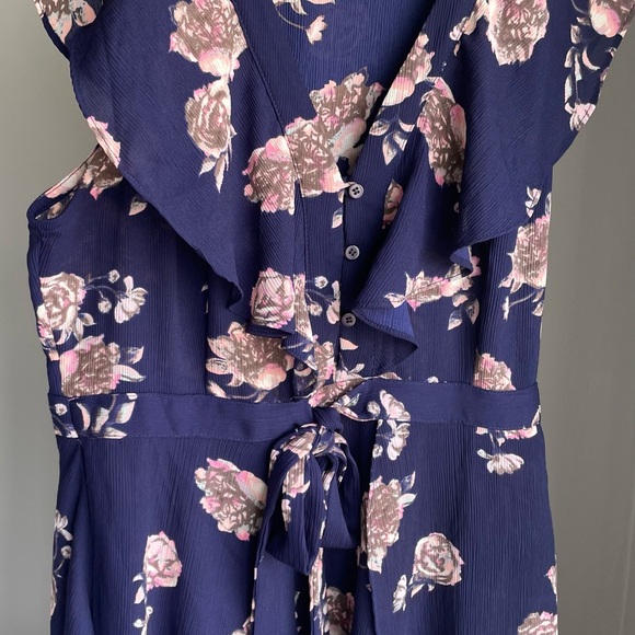 Beautiful Ruffle Dress with Button and Bow Details by Collective Concepts - Picture 3 of 10